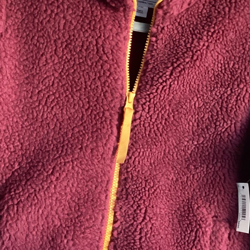 \Amazon Essentials\ Kid’s NWT Sherpa Jacket - Picture 5 of 16